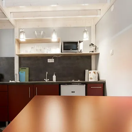 B45 At Palace District Apartment *
