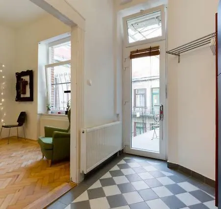 Apartment B45 At Palace District